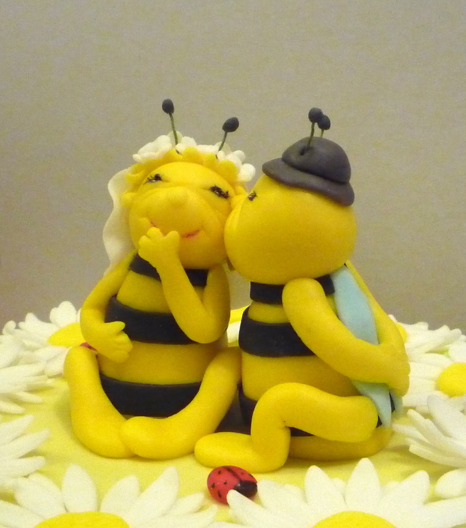 На Серебрянную свадьбу-веселенький тортик!