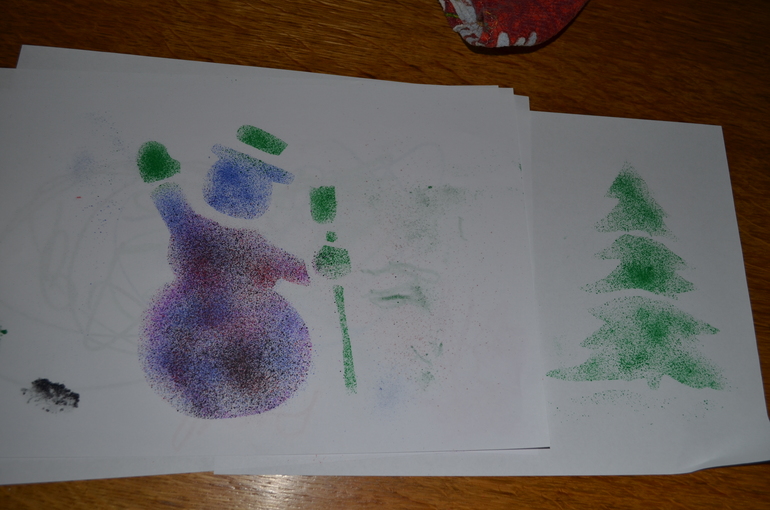 Предновогодние занимашки. Елки-иголки