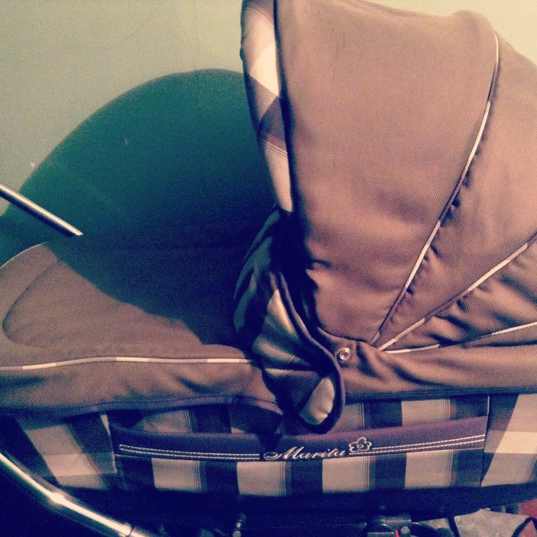 ДЕВОЧКИИИ СРОЧНО КОМУ НУЖНО????СКОРО УЕЗЖАЮ