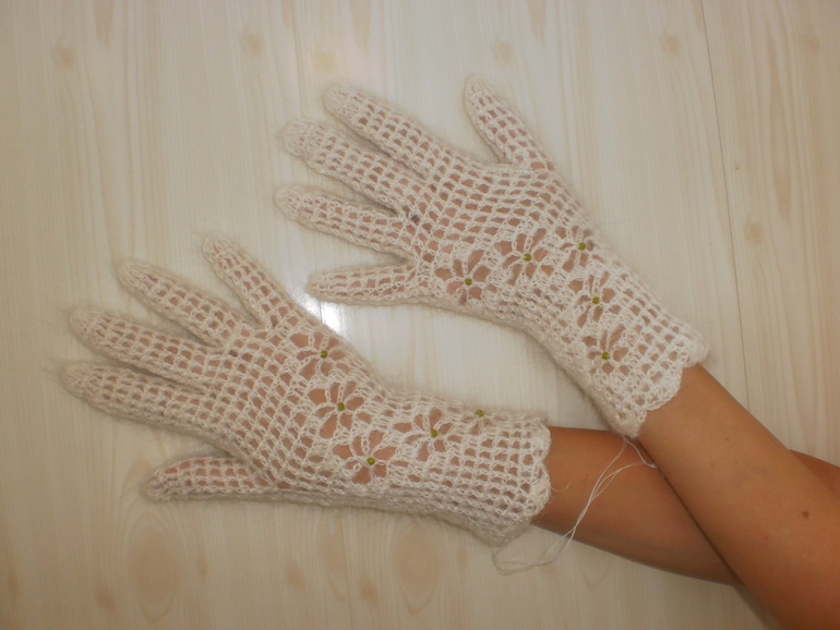 Перчатки "Бусинки".