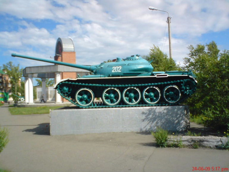 Черногорск. Черногорск танк памятник. Т54 танк в Бугульме. Арка славы Черногорск. Памятник т 54 Черногорск.