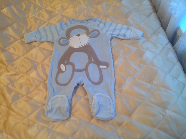 Первое приданное нашего будущего модника!!!