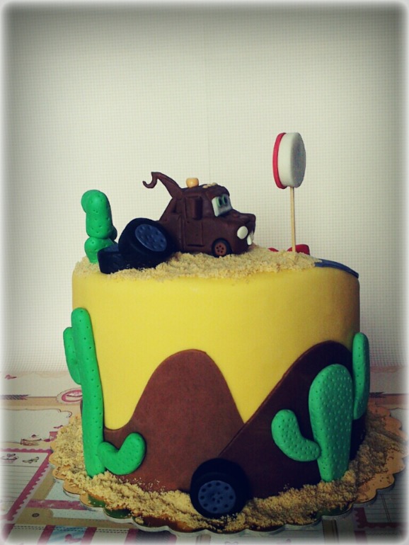 Мой второй заказной. Тачки. Девочки, жду от Вас комментов, что можно было сделать лучше.