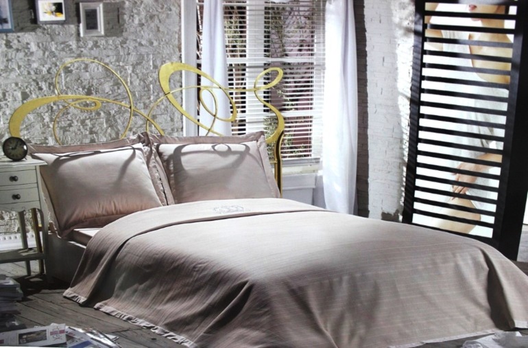 *M*a*i*s*o*n D*o*r * покрывала