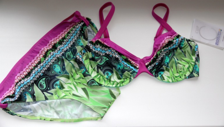 Купальник (раздельный) Sunflair 2014. и туника 2014