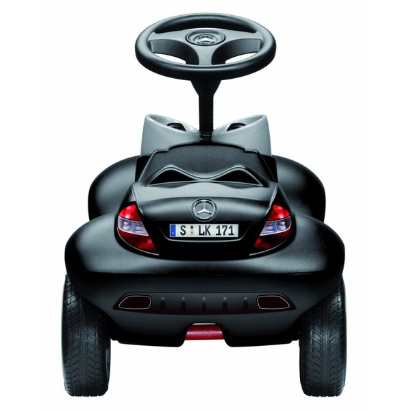 В истерике от восторга.