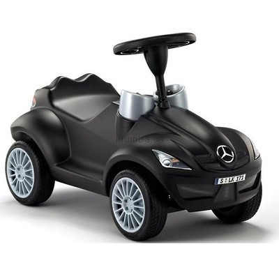 В истерике от восторга.