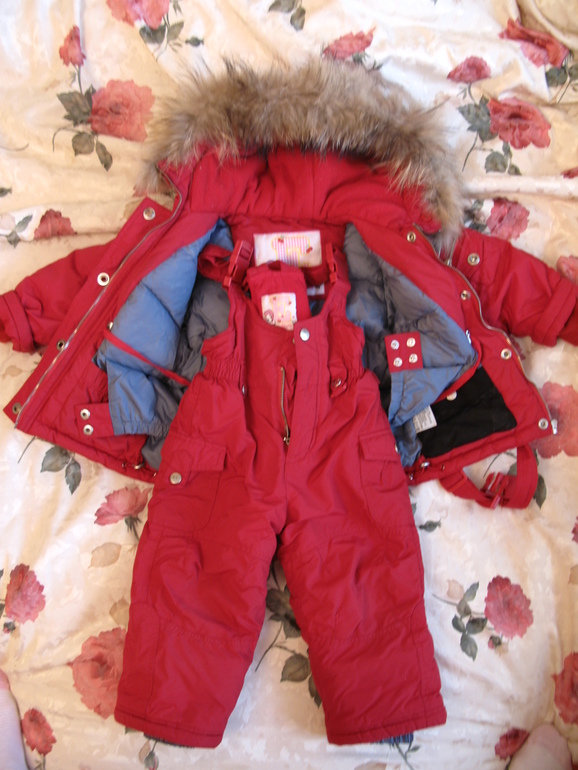 Зимний теплый комбинезон .Германия.80р.-2000р.(м.Щелковское)