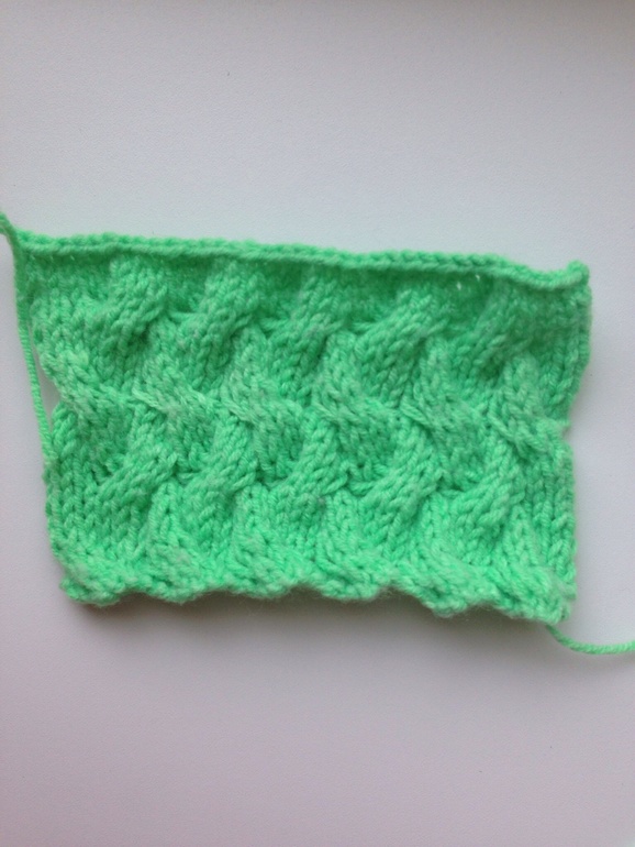 Образец плетенка и нереальный цвет ниток )))