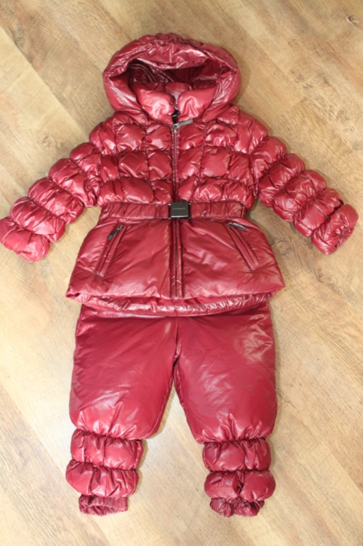 Скоро в продаже пуховики от PAPERMOON Италия