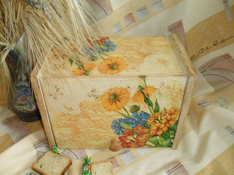 Хлебница с колосьями