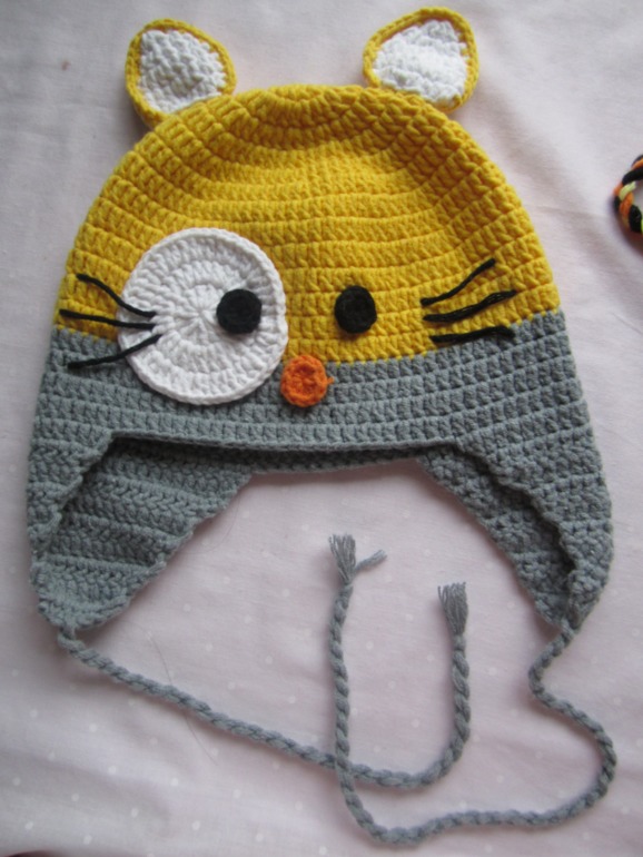 МИЛЫЕ ШАПКИ ДЛЯ РЕБЕНКА  6-12 мес ПО 500 РУБЛЕЙ!!!!!