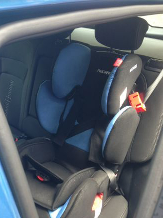 Купила дочке RECARO Young Sport