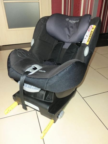 Автокресло Макси Кози Милофикс