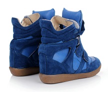 кросовки от 1200р до 1550р на адрес без ряда ( много расцветок)