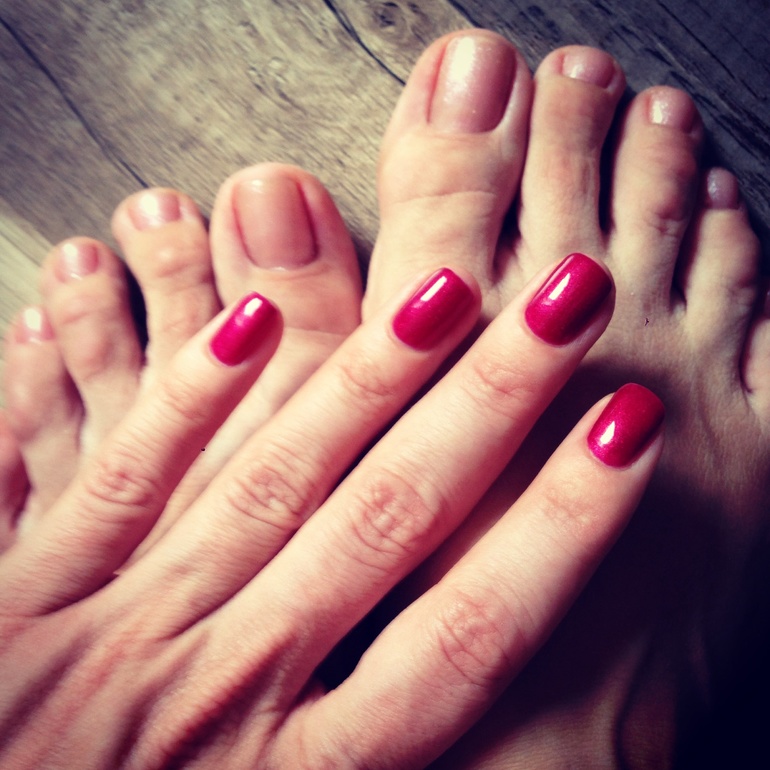 Шеллак шеллак первым. Палитра лаков снд шеллак 2020. Шеллак шеллак первым. Покрытие гель лаком. Шеллак е904.