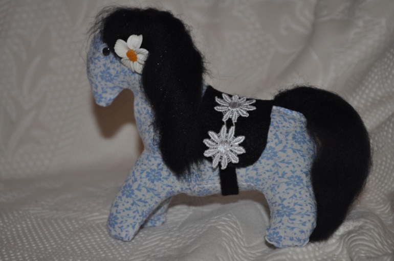 скачи, скачи, мой поник