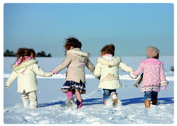 Сноубутсы: зимние сапожки на маленькие ножки