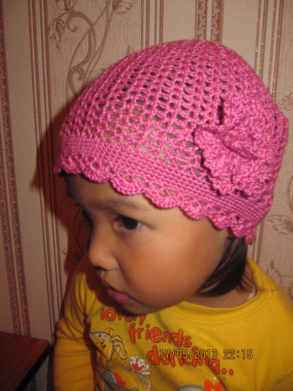 Очень красивая шапочка на лето!!!