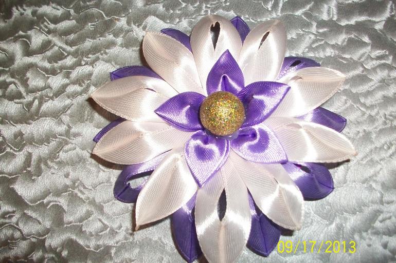 Вот что я смастерила для своей доченьки.