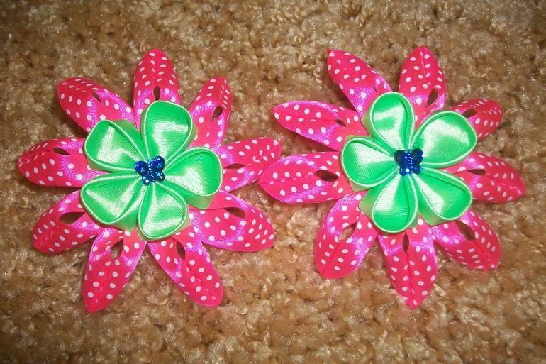 Вот что я смастерила для своей доченьки.