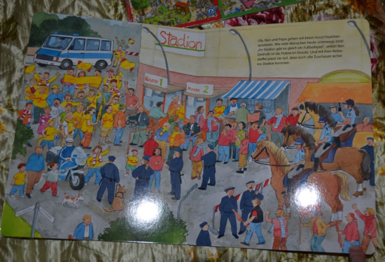 Wimmelbuch.Огромное количество фото