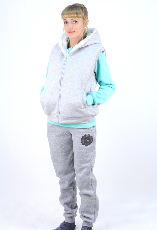 Ищу закупку утепленных спортивных костюмов