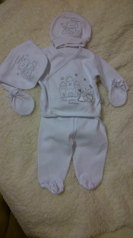 О приданом для малыша и первые вещички..