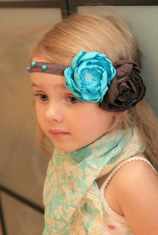 Украшения-цветочки для маленьких принцесс!