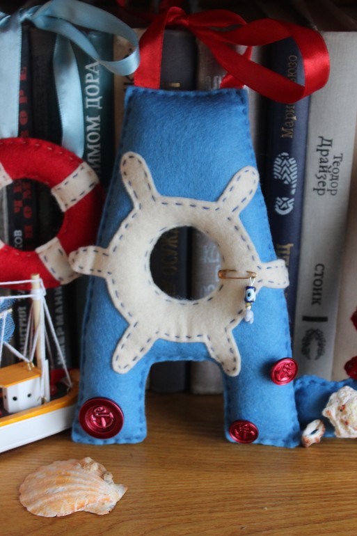 Имя из фетра