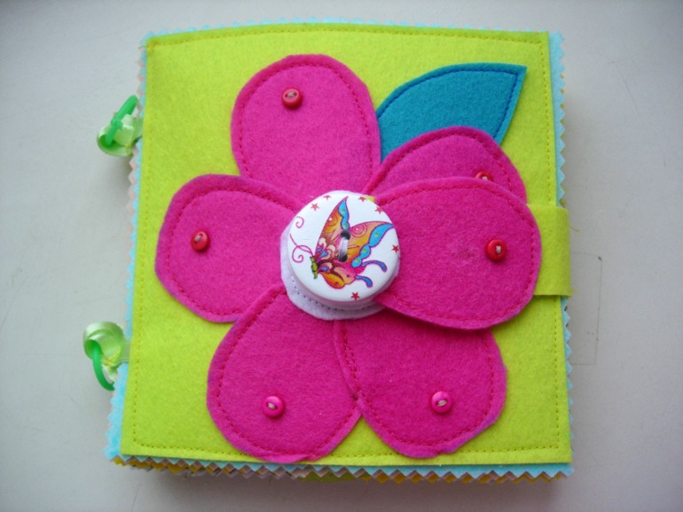 Развивающая книжка из фетра. Насекомые.