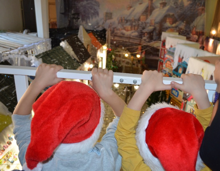 Фабрика елочных игрушек на ВВЦ