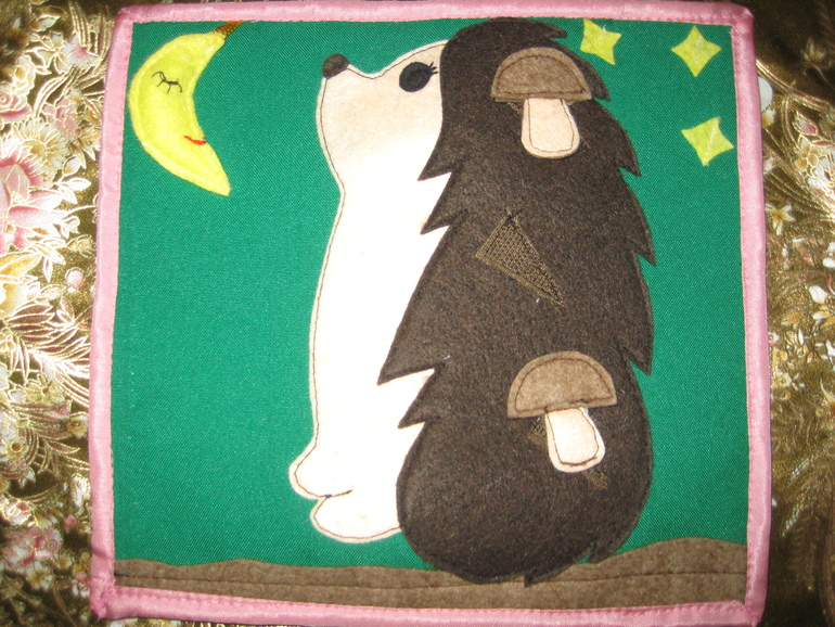 Первая книжка развивашка из фетра