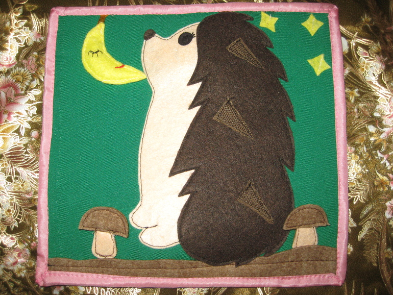 Первая книжка развивашка из фетра