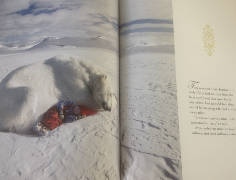 Новогодняя