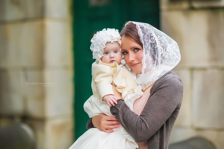 Крещение Виктории! Вторая часть. Фотосет от Катерины.