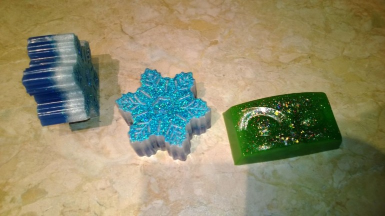 Предлагаю мыло ручной работы *Не могу фото переставить в конец и сделать под кат*