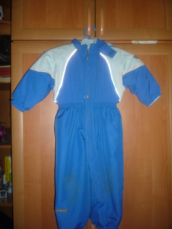 Продам комбез джонатан 80+ и лесси 86+ в хорошем состоянии по 1000р каждый