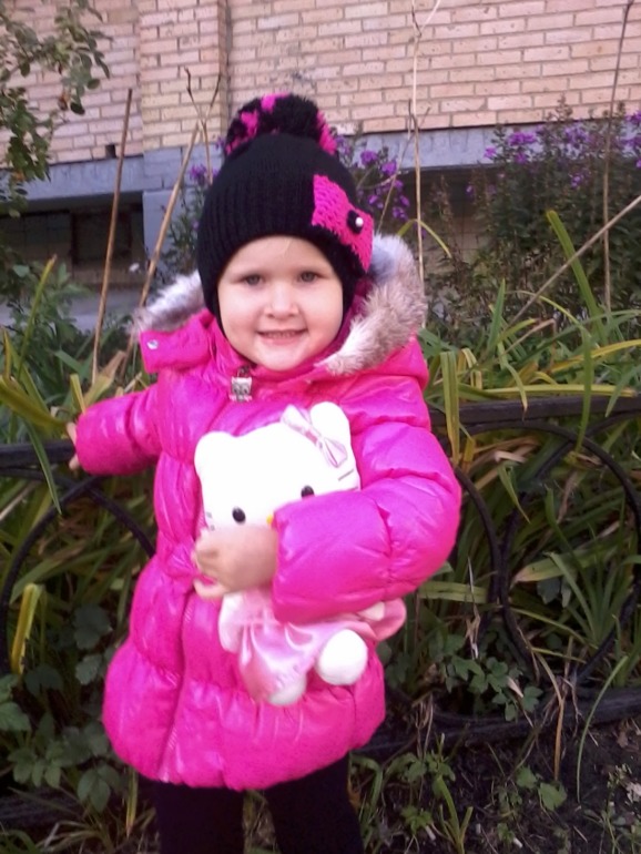 А это наша шапка!