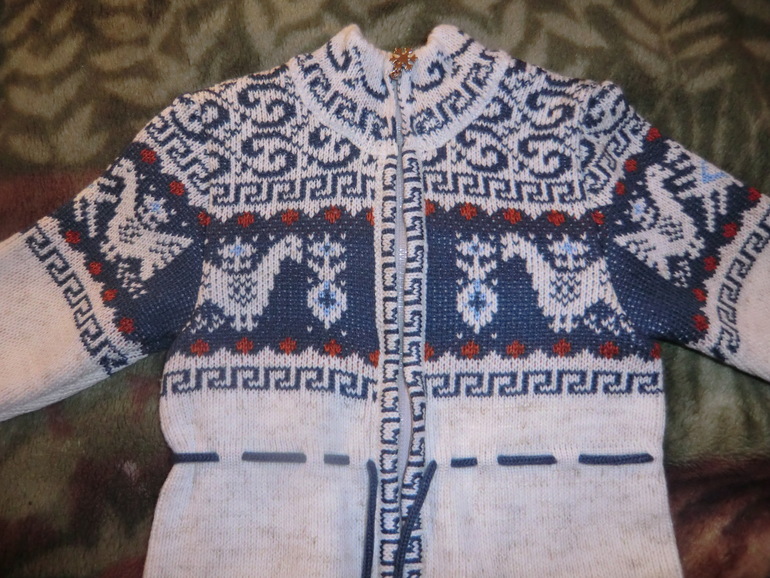 Продам шерстяной комбинезончик на мальчика 86 раз.