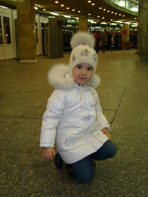 Пальто Simonetta б/у. Москва . Почта .