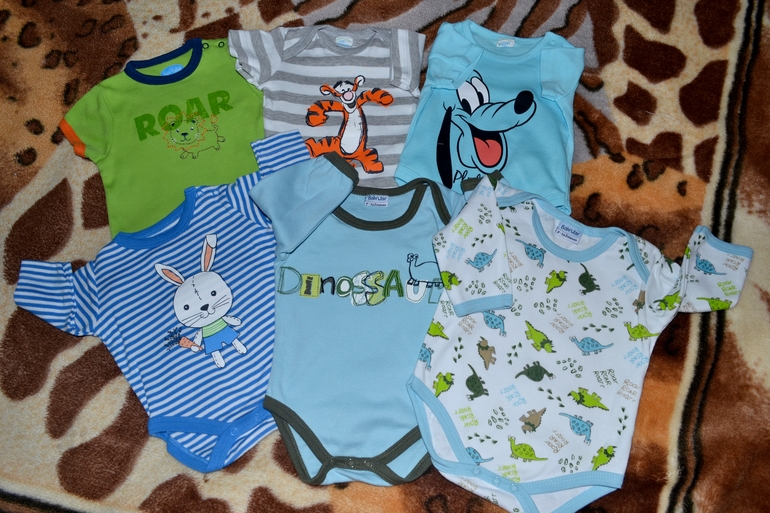 Наше приданое + вещички в род.дом по списку