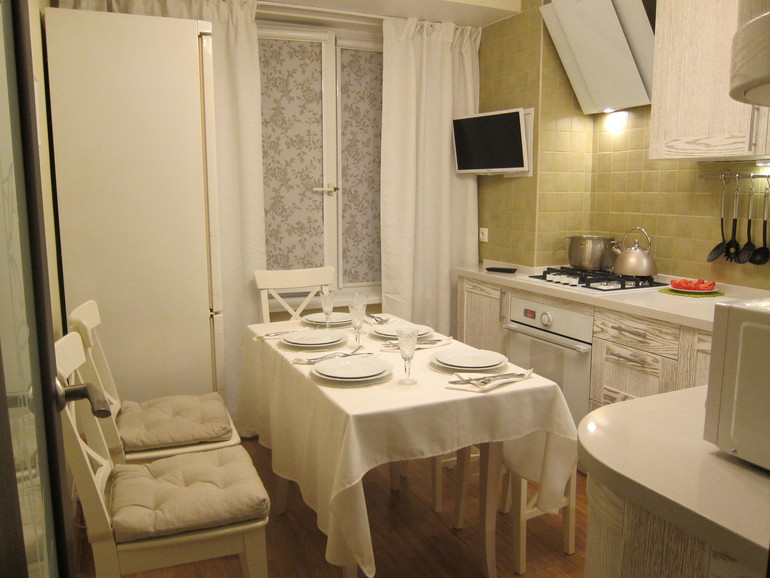 Снова приглашаю на кухню) Теперь доделанную. Осторожно, много фото!