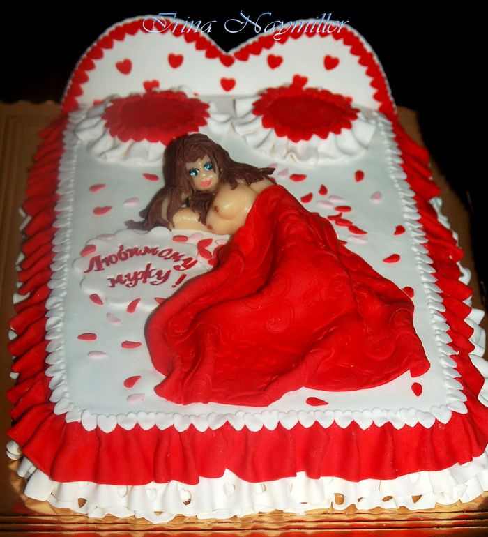 Торт кровать