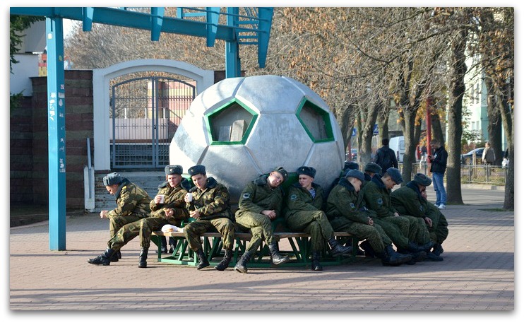 Мартышки и нога мамонта.