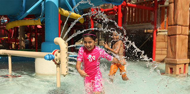 Где отдохнуть с  детьми на школьных каникулах?