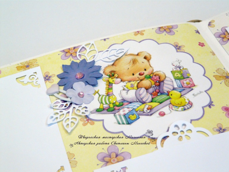 Альбом для девочки Первый годик