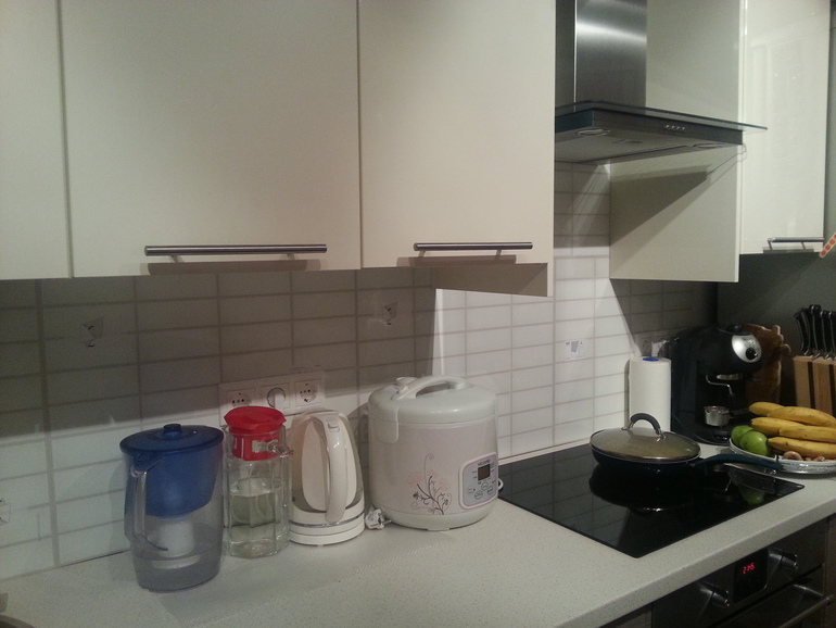 Пока кусочки моей икеи. кухня Добавила фото