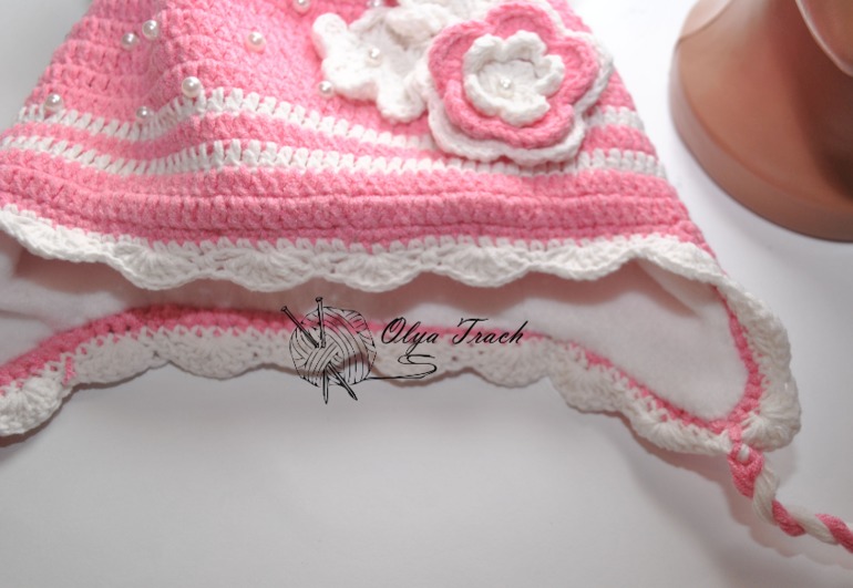 Для братика и сестрички зимние шапочки)))