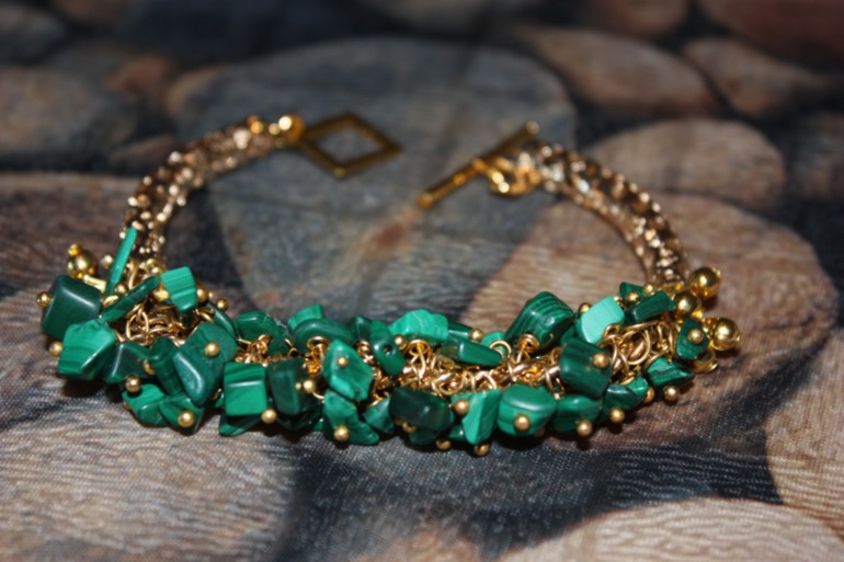 Браслеты из кожи с натуральными камнями. Новая коллекция!!! СКИДКИ!!!!!!